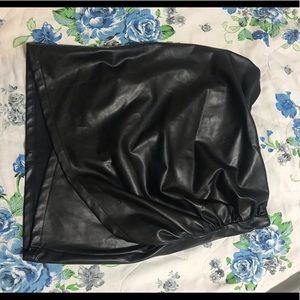 H&m leather skirt